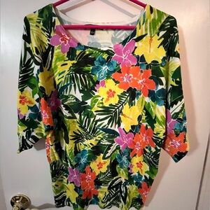 Cable & Gauge women’s large, Vibrant Floral Blouse top pullover